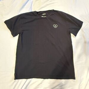 Aritzia Black Tee with Heart Logo #675